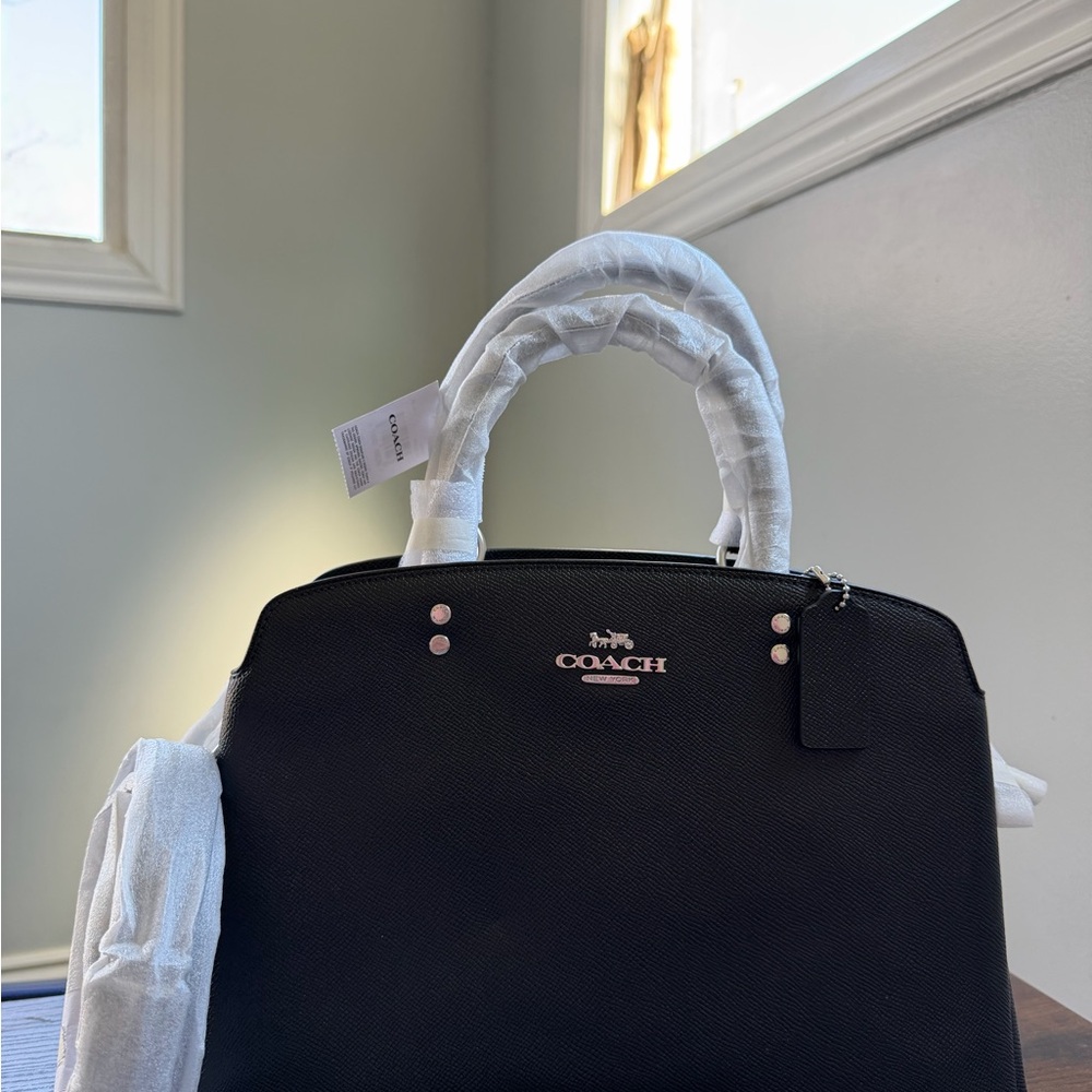 COACH Lillie Carryall